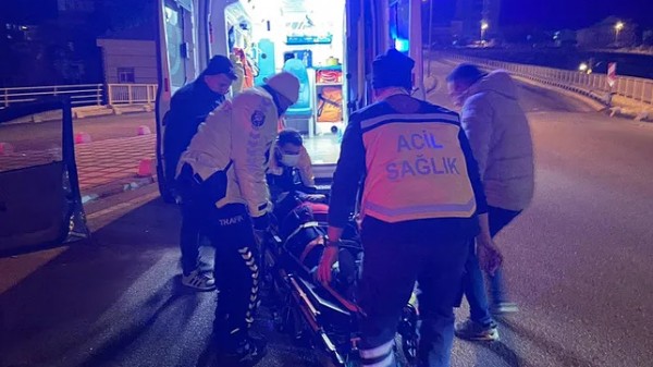 Karaman’da iki otomobil çarpıştı! 3 yaralı